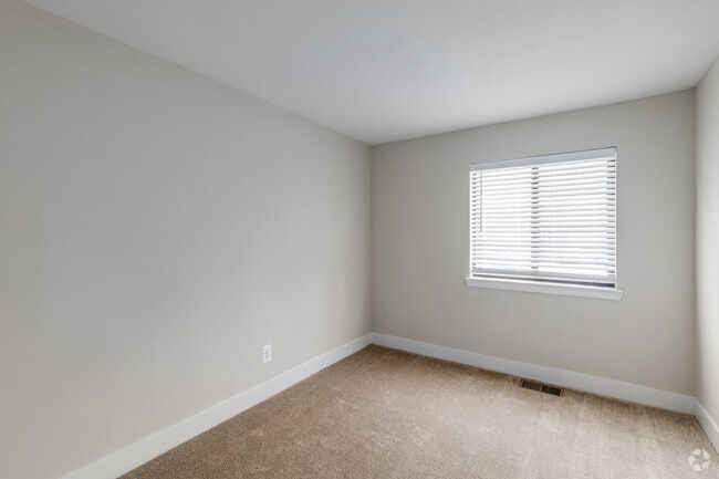 2 BR, 1.5 BA - 1032SF - Second Bedroom