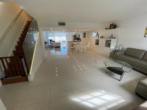 Photo - 916 NE 27th Ave