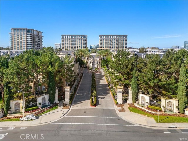 Photo - 2123 Watermarke Pl Condo