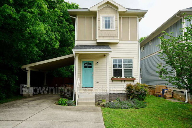 Photo - 540C Moore Ave House