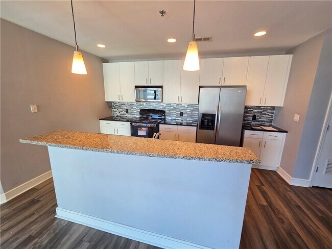 Photo - 44 Peachtree Pl NE Unidad 1931