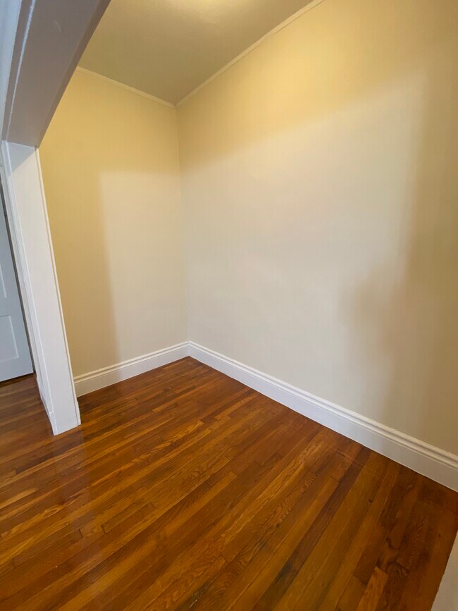 Photo - 1330 Commonwealth Ave Unit 2