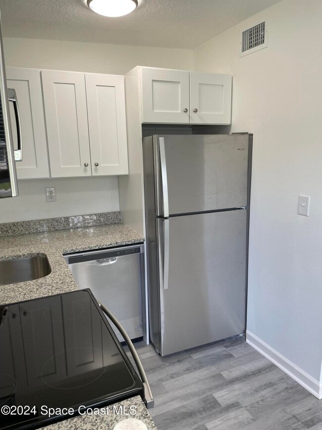 Photo - 2659 Burns Ave