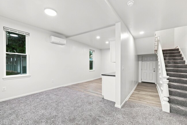 Photo - 1890 Water St Unit Apt 2