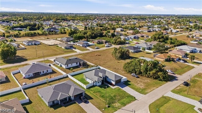 Photo - 1442 NE 33rd Ln