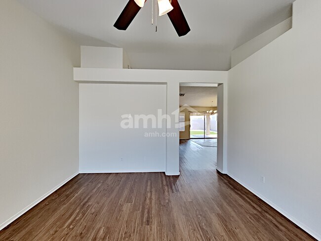 Photo - 1319 W Bluefield Ave