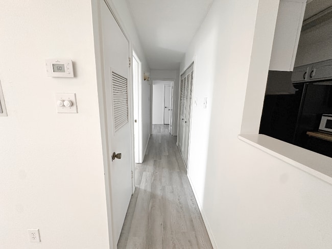 Photo - 6040 Grelot Rd Unit 204