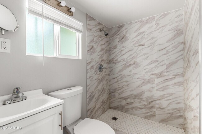 Photo - 3027 N 37th St Unidad Apt 6