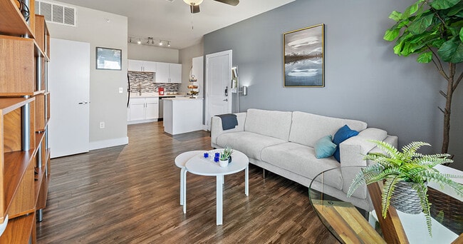 Parallax @ Georgetown Apartments