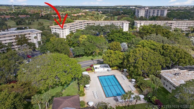 Photo - 3960 Oaks Clubhouse Dr