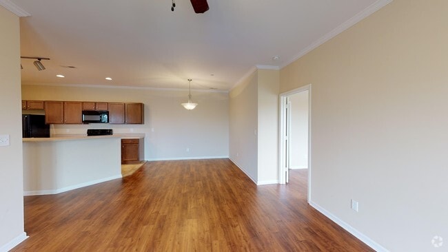 2BR,2BA - Seville Place Apartment Village