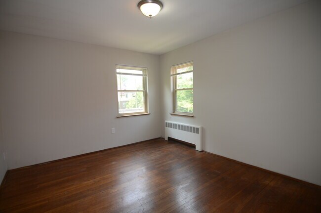 Photo - 1623 Section Rd