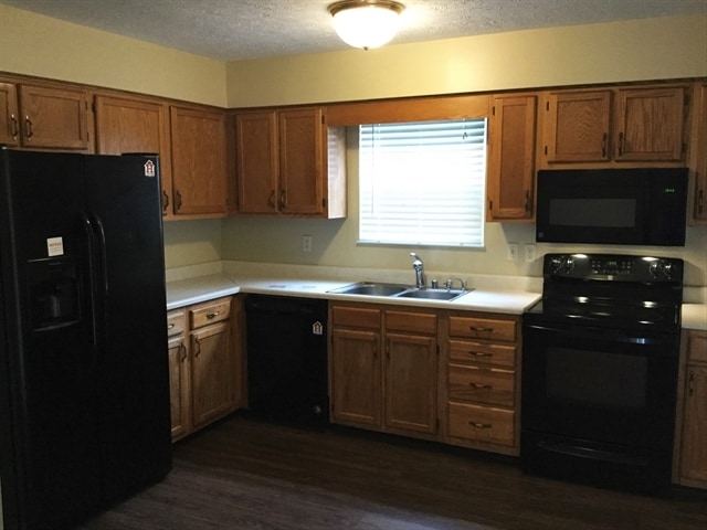 Photo - 1269 Victory Ln