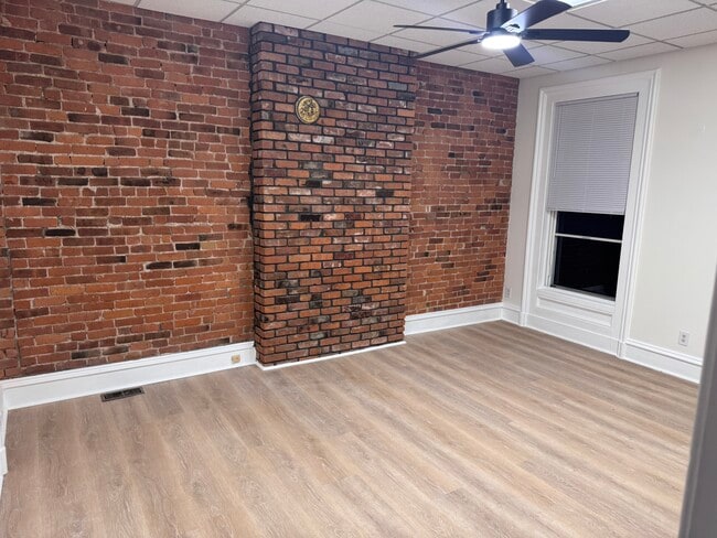 Photo - 34 Trumbull St Unidad 1