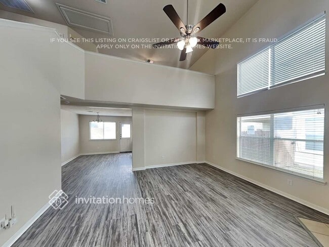 Photo - 1411 Baychester Ln