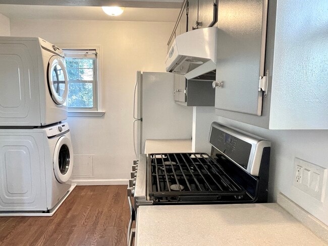 In-unit washer and dryer - 71 Madison Rd Unit 2nd Floor