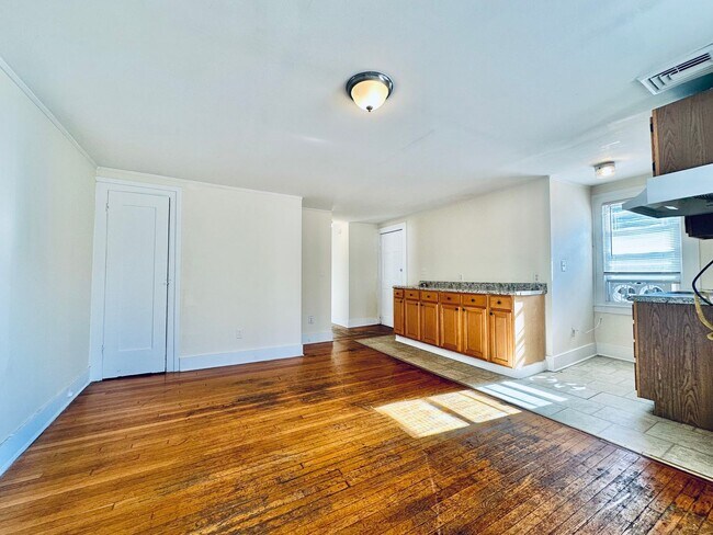 Photo - 179 Bradley St Unit 179-2