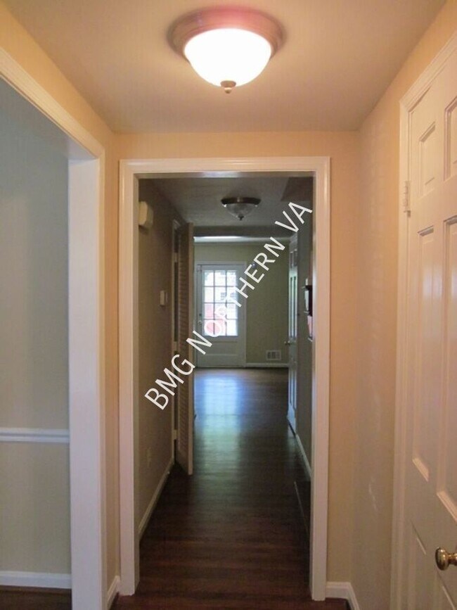 Photo - 1160 Wimbledon Dr