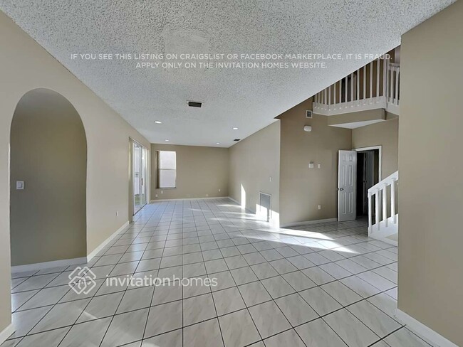 Photo - 15648 SW 112th Dr