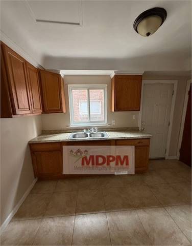 Photo - 14422 Rutherford St Unidad Duplex