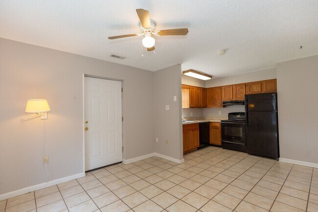 115 Old Bridge Rd Unit 6