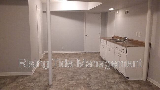 Photo - 7016 Briarwood Ln