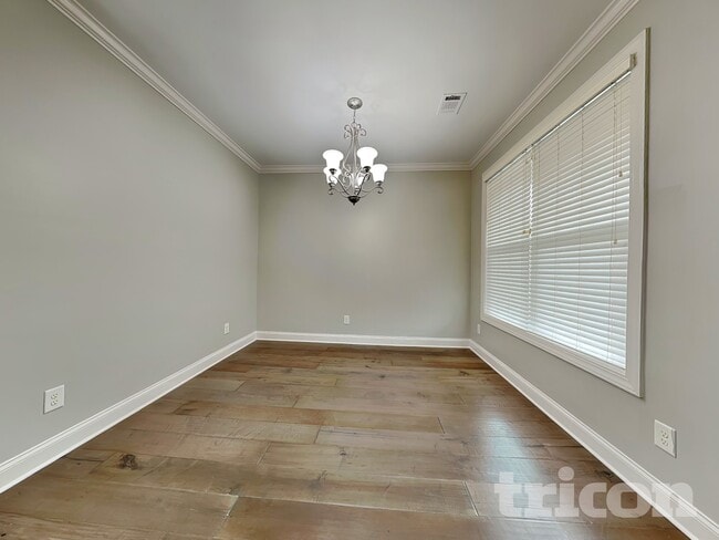 Photo - 207 Runnel View