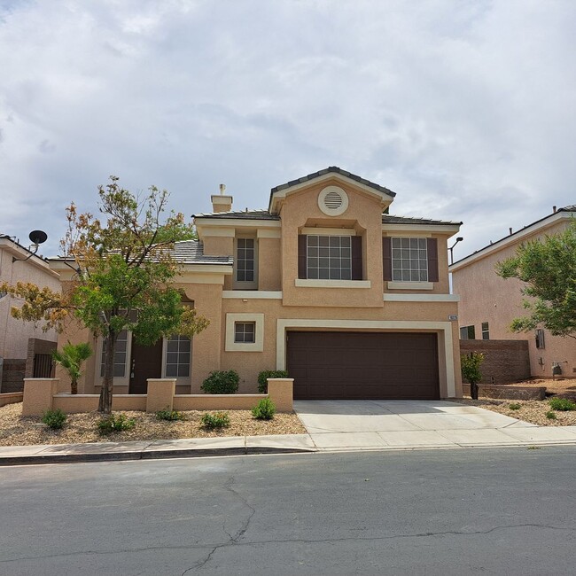 A Fabulous 3 Bedroom House in Summerlin. - A Fabulous 3 Bedroom House in Summerlin.