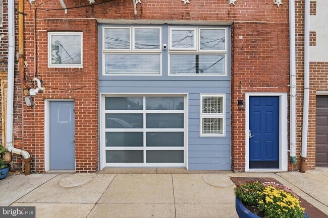 Photo - 310 N 13th St
