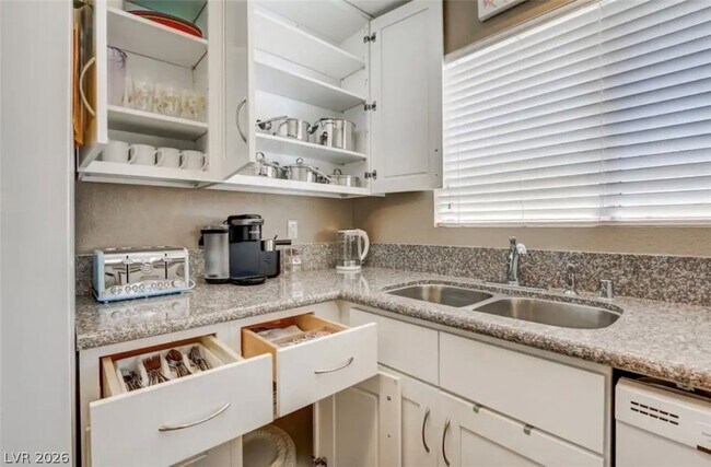 Photo - 7385 Vireo Dr