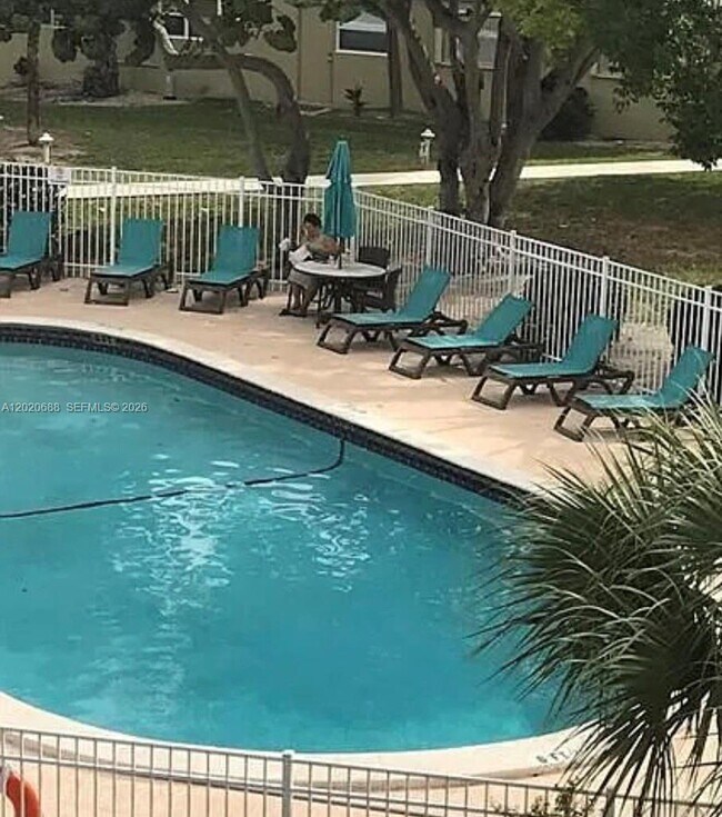 Photo - 270 Layne Blvd Unit 215
