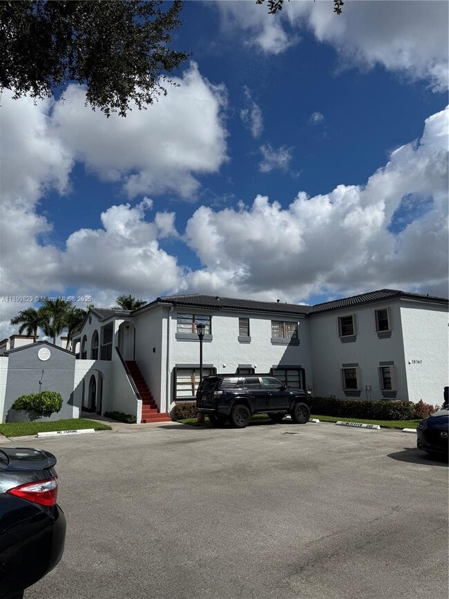 Building Photo - 18266 Mediterranean Blvd Unit 804