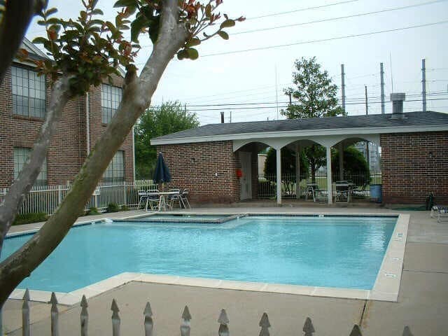 Photo - 2121 El Paseo St Unidad 2008