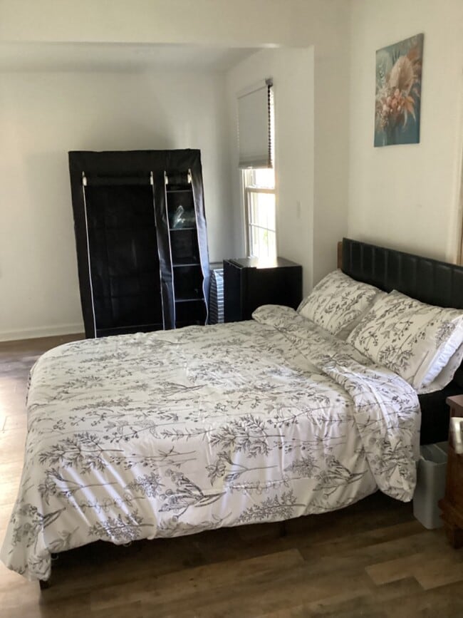 9 Aylwin Rd