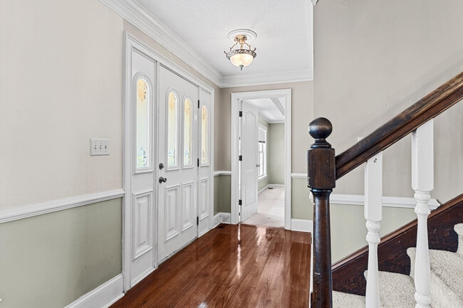 Photo - 15 Mulberry Ln