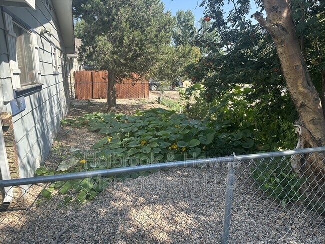 Photo - 601 N Bryan Ave