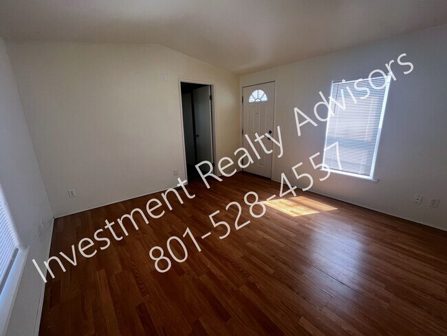 Photo - 421 N 200 W St Unit 9