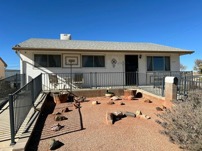 Building Photo - 3147 Skyview Ave