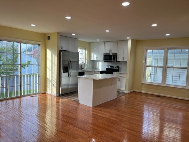 Photo - 11219 Potomac Oaks Dr