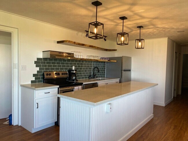 Photo - Kaumana Terrace! Furnished With Ocean Views!