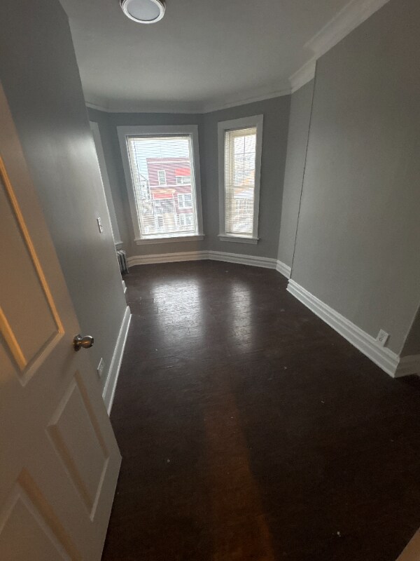 7132 S Ingleside Ave Unit 2