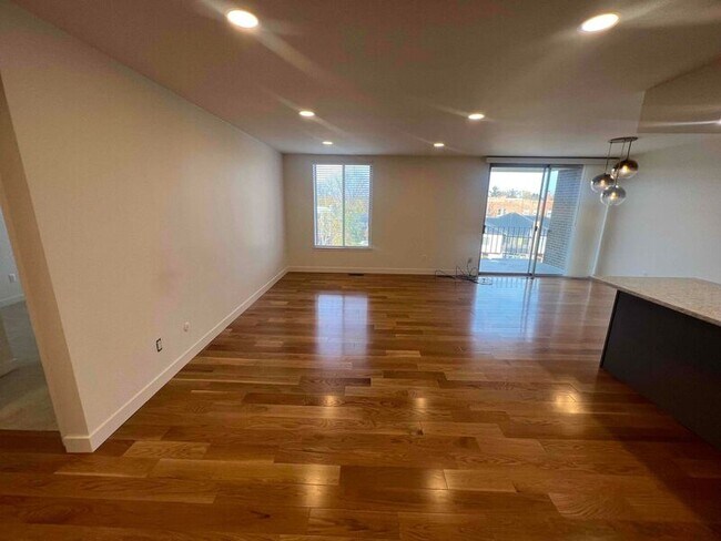 Photo - 600 W Brown St Unidad 301