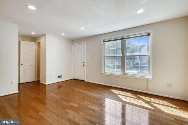 Building Photo - 3032 Braxton Wood Ct