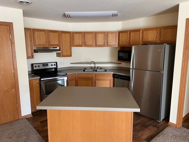 Door Creek Apartments