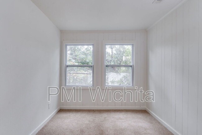 Photo - 4311 E Lincoln St