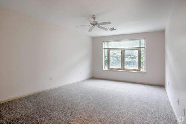 Photo - Erwin Terrace Apartments