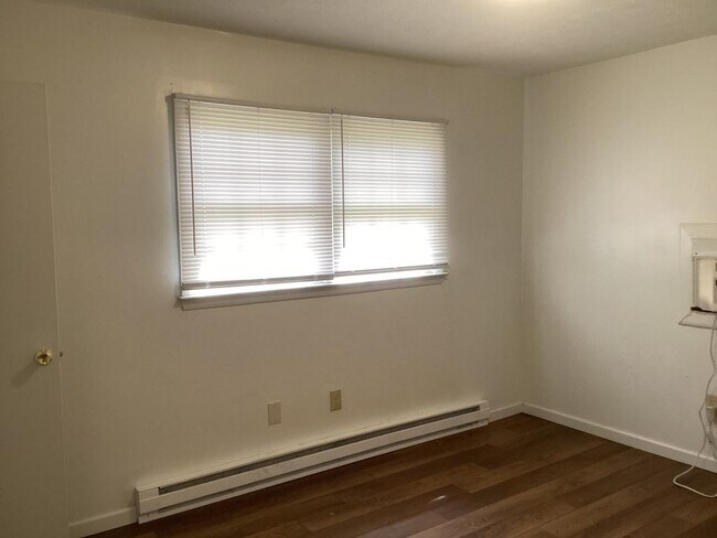 Photo - 915 Woodland Ave