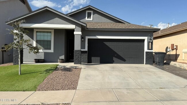 Photo - 13139 Saker Dr