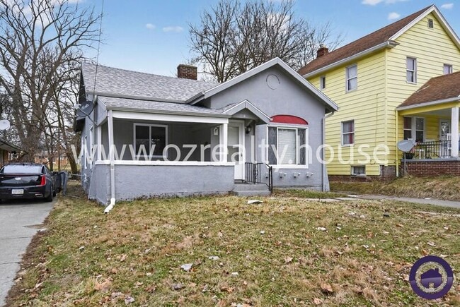 Photo - 1766 Milburn Ave