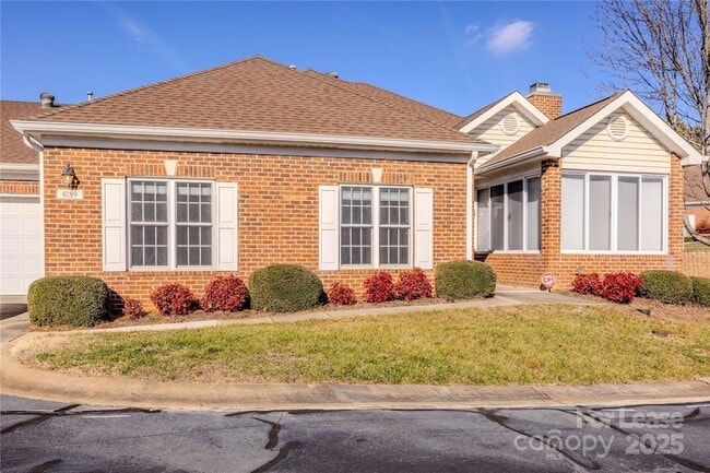 Photo - 8189 Windsor Ridge Dr